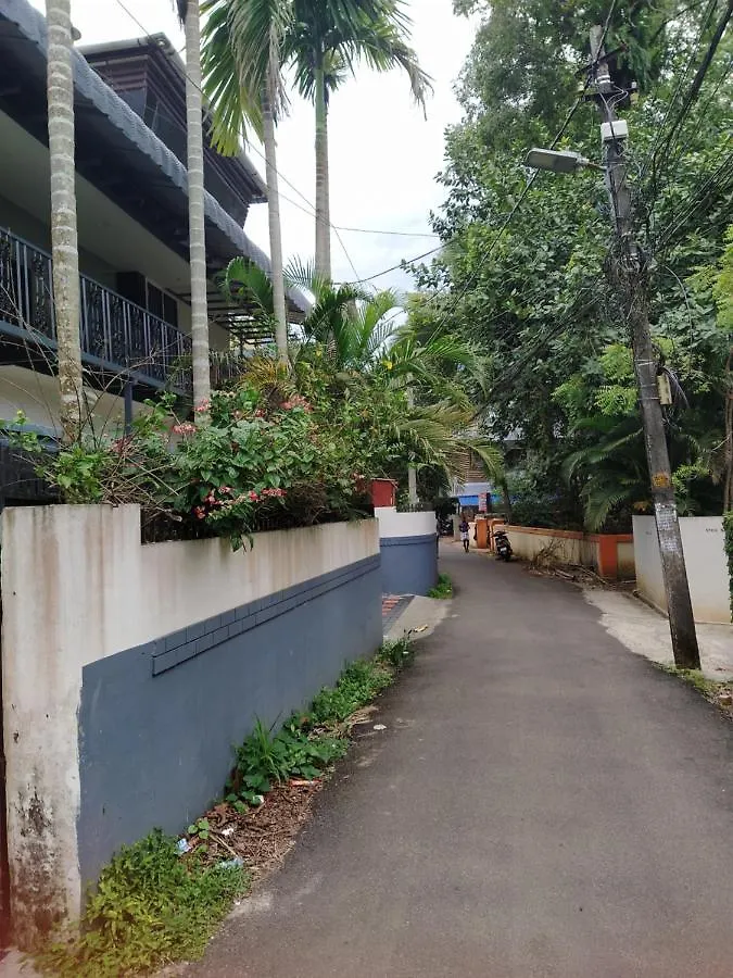 Paradise Inn Guest House Alappuzha Bed & Breakfast
